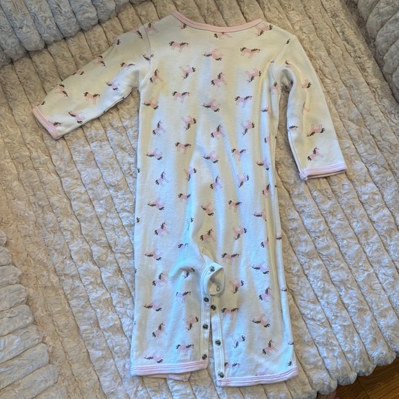 Honest brand unicorn onesie - Picture 3 of 5